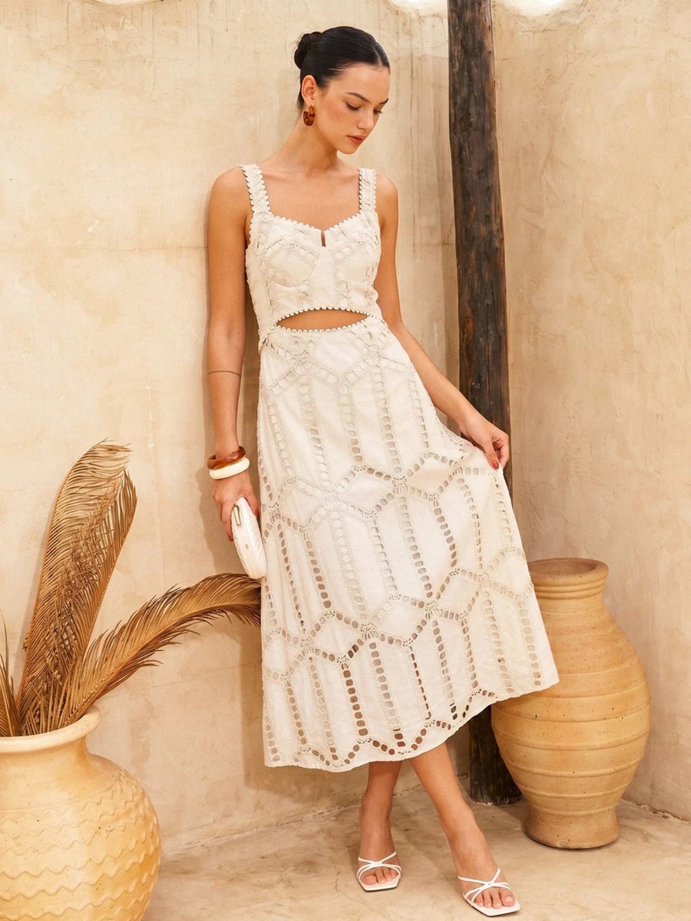 NWT Commense Eyelet Embroidery Cutout Waist Midi Dress Size Medium